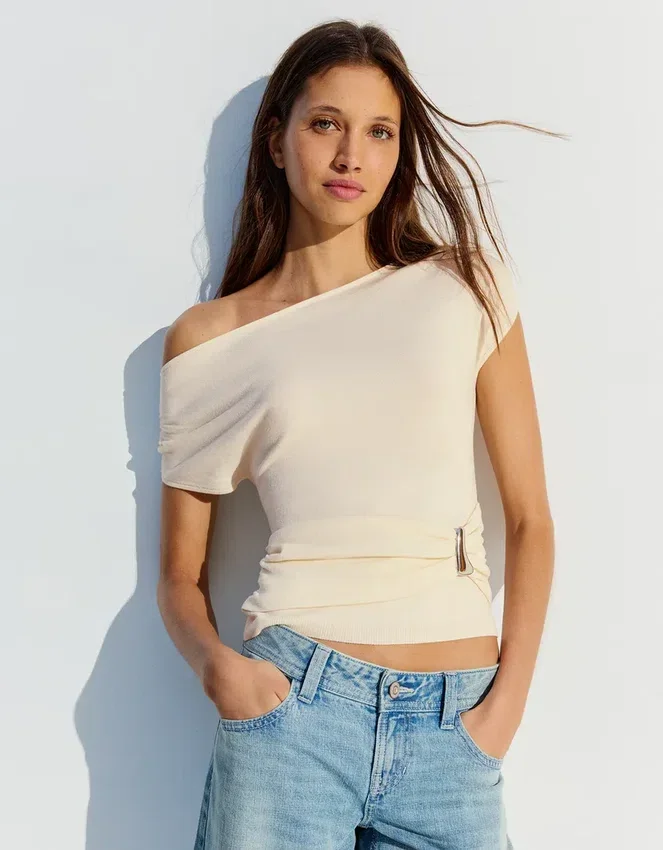 Asymmetric Belted T-Shirt Asymmetric Belted T-Shirt