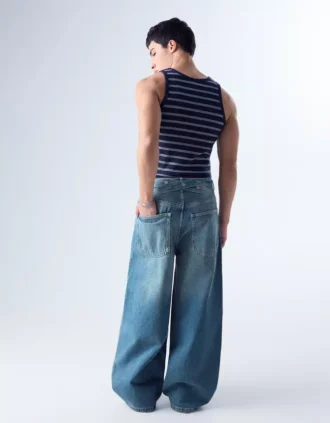 Baggy Jeans with Back Buckle – Jeans