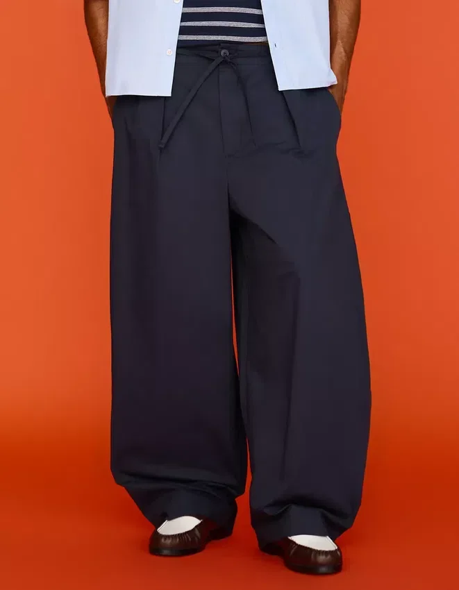 Barrel Trousers with Darts – Pants Barrel Trousers with Darts – Pants