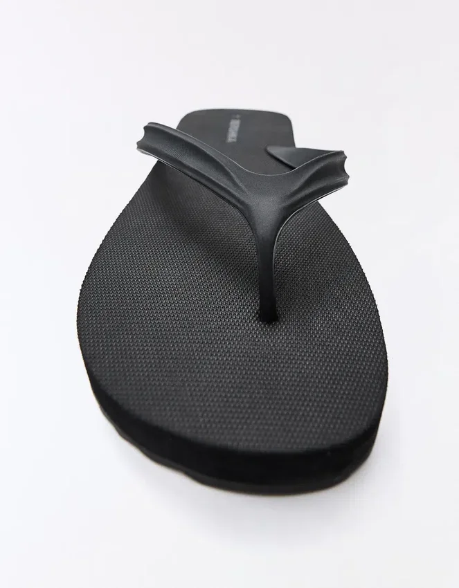 Basic Thong Sandals Basic Thong Sandals