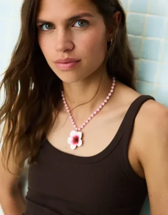 Beaded Necklace with Hibiscus Pendant