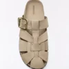 Cage Clogs – Flat Shoes