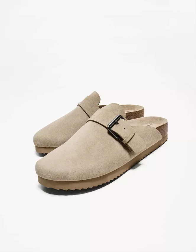 Clogs with Buckle Detail – Shoes Clogs with Buckle Detail – Shoes