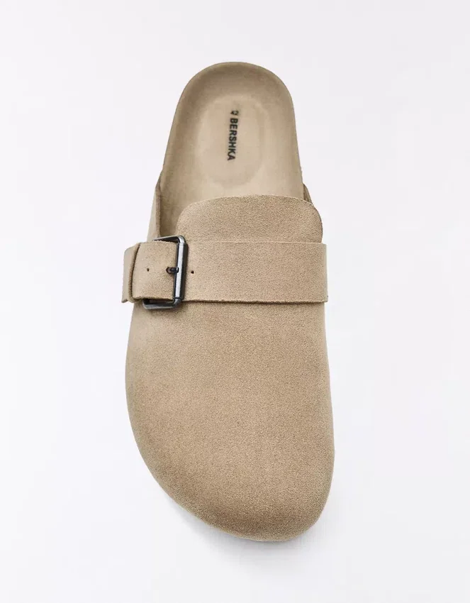 Clogs with Buckle Detail – Shoes Clogs with Buckle Detail – Shoes