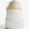 Contrast Sneakers – Trainers