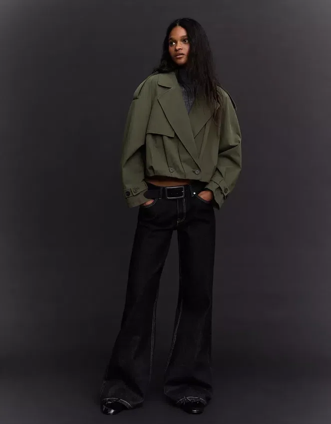 Cropped Balloon-Effect Trench Coat – Jackets and Trench Cropped Balloon-Effect Trench Coat – Jackets and Trench