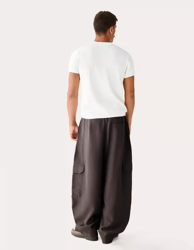 Flowing Barrel Cargo Trousers – Pants Flowing Barrel Cargo Trousers – Pants