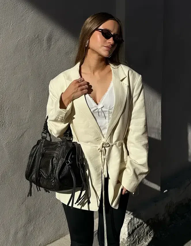Flowing Blazer with Drawstring – Jackets and Trench Flowing Blazer with Drawstring – Jackets and Trench