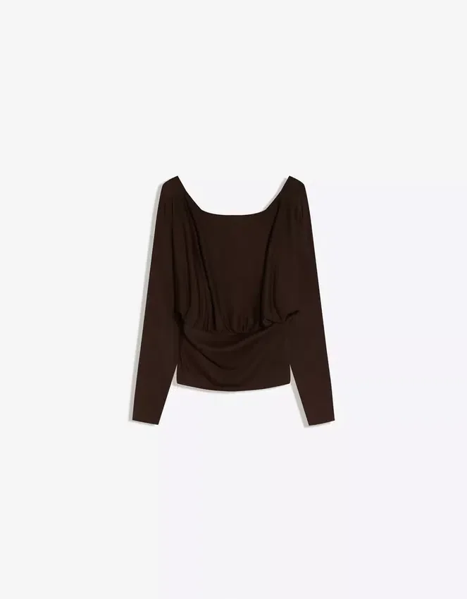 Long Sleeve T-Shirt with Gathering – T-Shirts Long Sleeve T-Shirt with Gathering – T-Shirts
