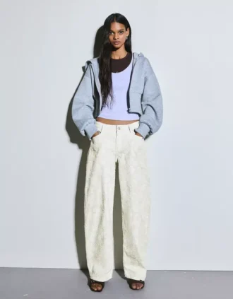 Low-Rise Baggy Barrel Print Jeans – Pants