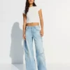 Low-Rise Boyfriend Jeans with Stars