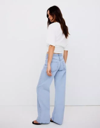 Low-Rise Straight-Leg Jeans – Pants