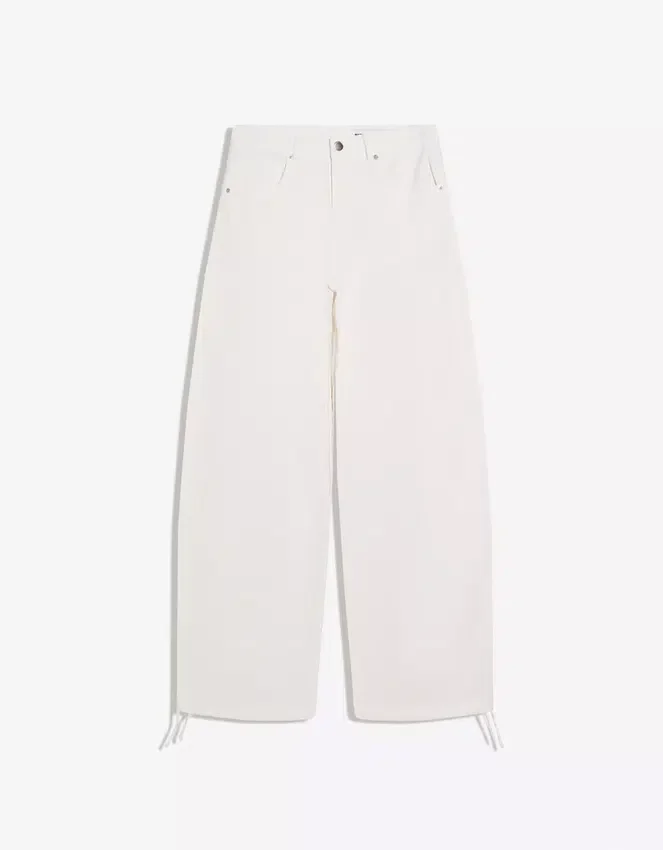Low-Rise Wide Balloon Fit Jeans Low-Rise Wide Balloon Fit Jeans