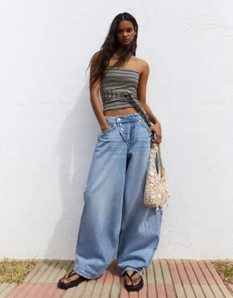 Low-Rise Wide-Leg Barrel Jeans with Front Buttons – Pants