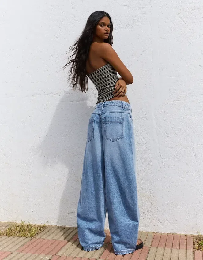 Low-Rise Wide-Leg Barrel Jeans with Front Buttons – Pants Low-Rise Wide-Leg Barrel Jeans with Front Buttons – Pants