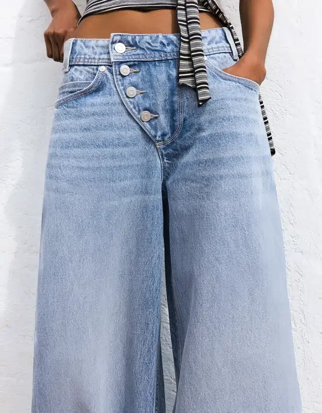 Low-Rise Wide-Leg Barrel Jeans with Front Buttons – Pants Low-Rise Wide-Leg Barrel Jeans with Front Buttons – Pants