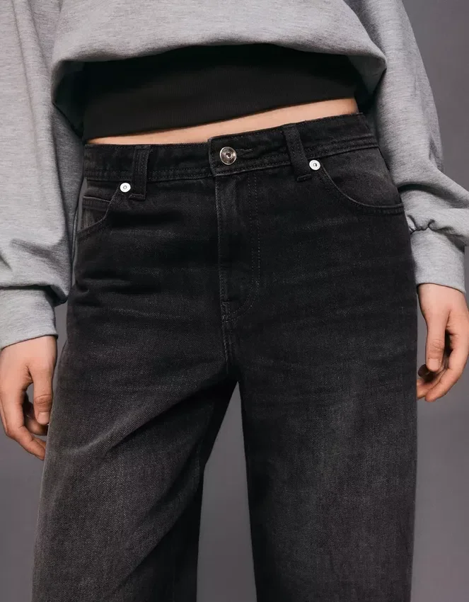 Mid Rise Baggy Jeans – Pants Mid Rise Baggy Jeans – Pants