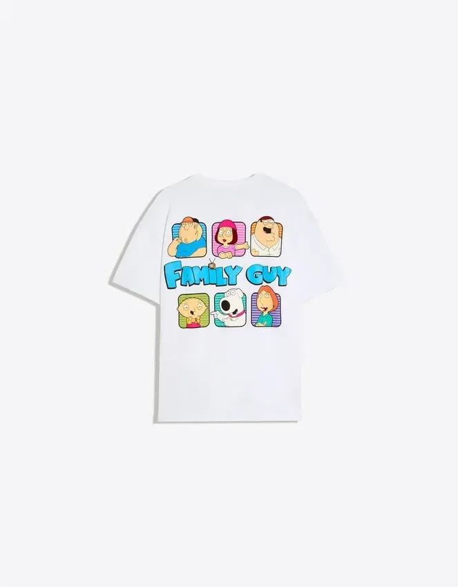 Oversize Family Guy Print T-Shirt Oversize Family Guy Print T-Shirt