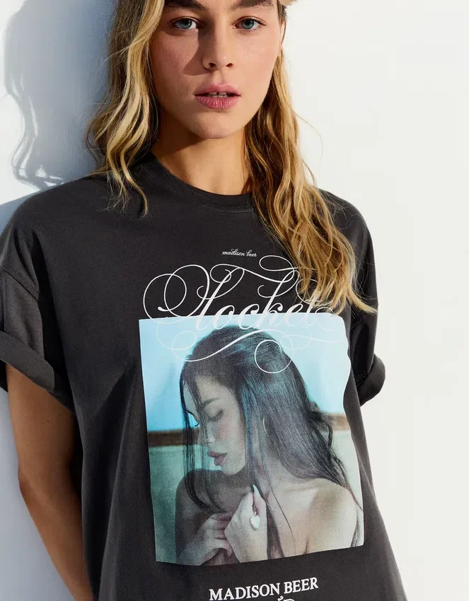 Oversize Madison Beer T-Shirt Oversize Madison Beer T-Shirt