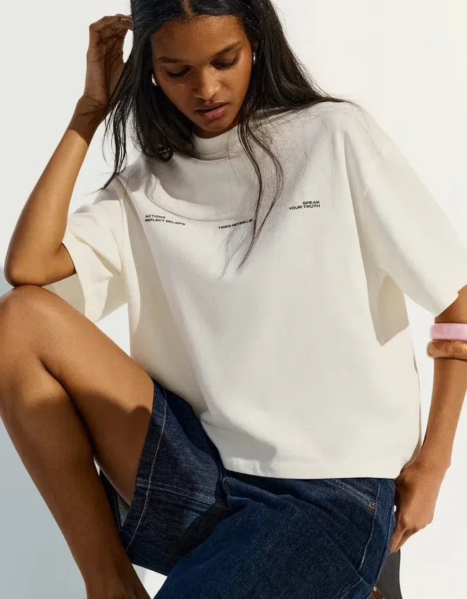 Oversize T-Shirt with Print Oversize T-Shirt with Print