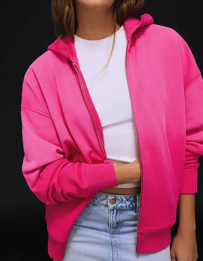 Oversize Zip-Up Hoodie Oversize Zip-Up Hoodie