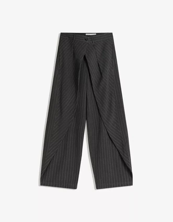 Pleated Trousers with Double Button Pleated Trousers with Double Button