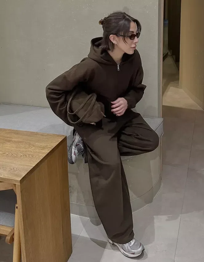 Plush Barrel Trousers with Stoppers – #Bershkastyle – Women Plush Barrel Trousers with Stoppers – #Bershkastyle – Women
