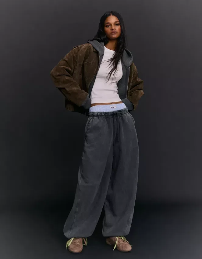 Plush Barrel Trousers with Stoppers – Pants Plush Barrel Trousers with Stoppers – Pants