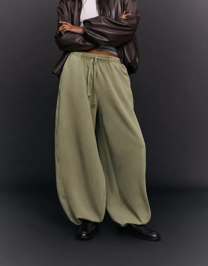 Plush Barrel Trousers with Stoppers – Pants Plush Barrel Trousers with Stoppers – Pants