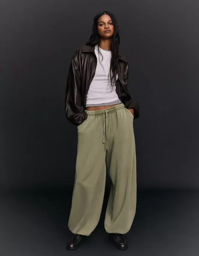 Plush Barrel Trousers with Stoppers – Pants Plush Barrel Trousers with Stoppers – Pants