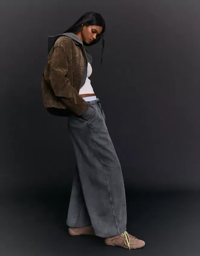 Plush Barrel Trousers with Stoppers – Pants Plush Barrel Trousers with Stoppers – Pants