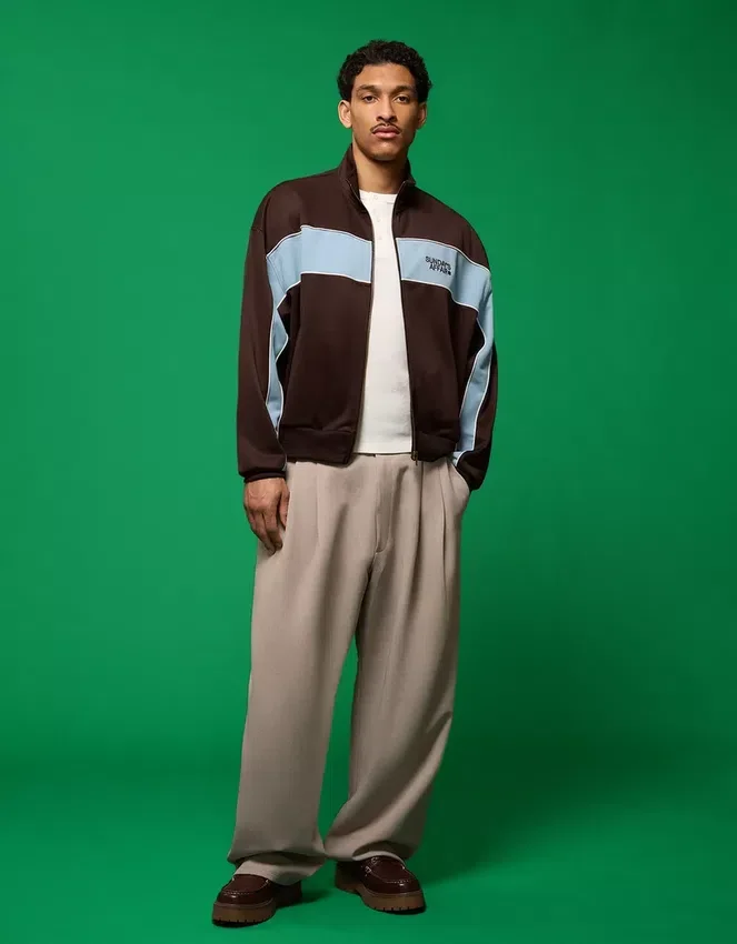 Printed Tech Jacket – Sweatshirts & Hoodies Printed Tech Jacket – Sweatshirts & Hoodies