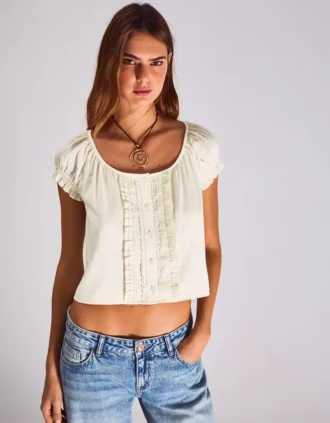 Short Sleeve Blouse – Shirts and Blouses
