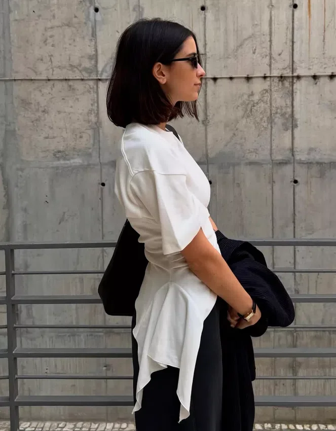 Short Sleeve T-Shirt with Gathering Short Sleeve T-Shirt with Gathering