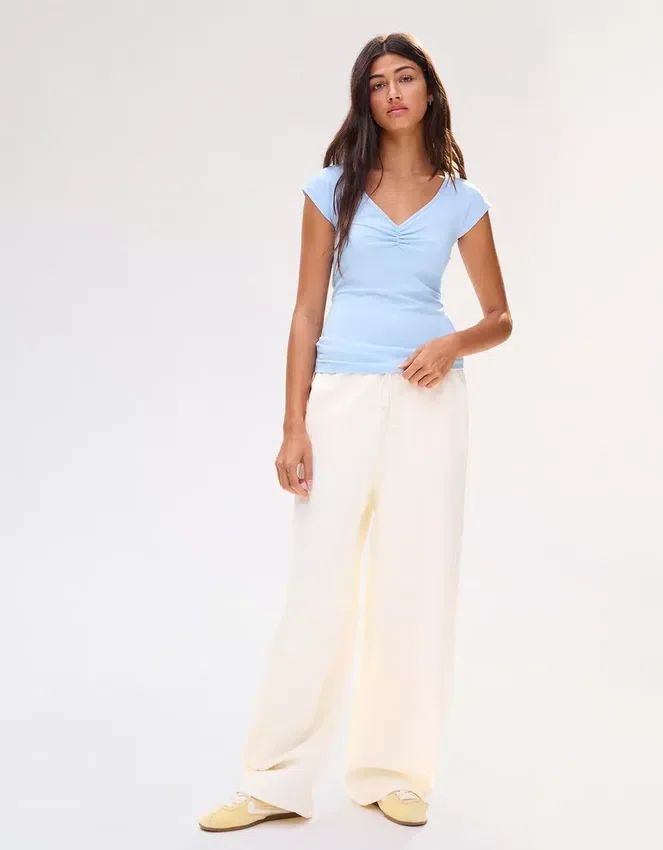 Short Sleeve T-Shirt with Gathering – Women Short Sleeve T-Shirt with Gathering – Women