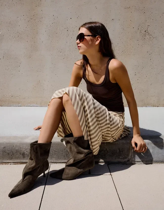 Slouchy Kitten-Heel Ankle Boot – Boots and Ankle Boots Slouchy Kitten-Heel Ankle Boot – Boots and Ankle Boots