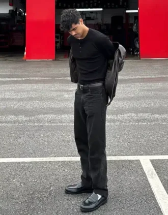 Straight-Leg Jeans