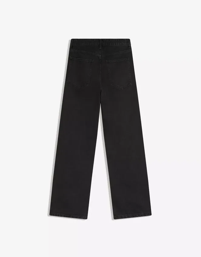 Straight-Leg Jeans Straight-Leg Jeans