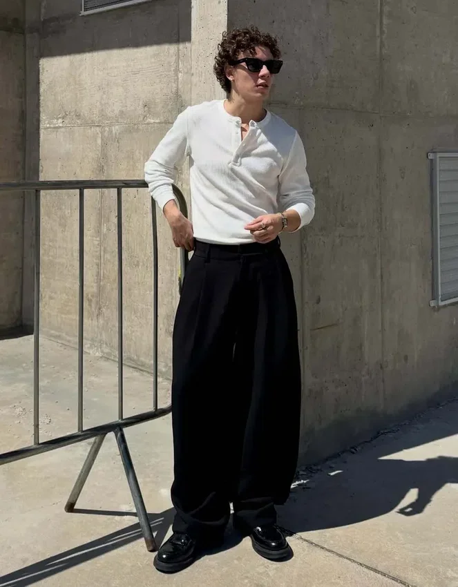 Super Baggy Tailored Fit Trousers Super Baggy Tailored Fit Trousers