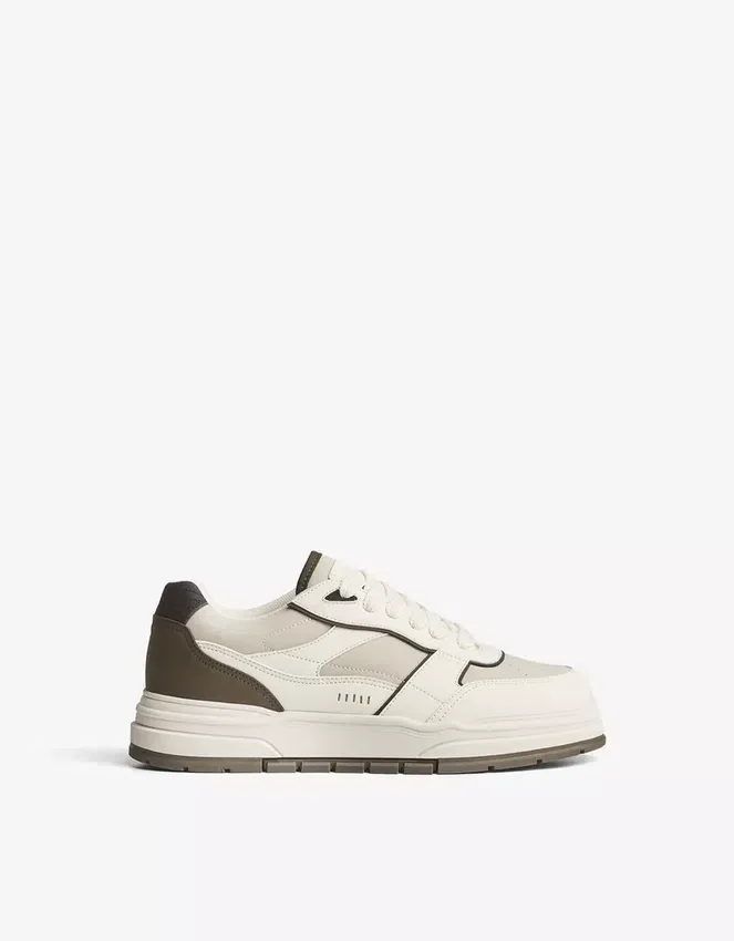 Voluminous Sneakers – Trainers Voluminous Sneakers – Trainers