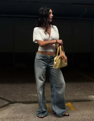 Wide-Leg Low-Rise Jeans