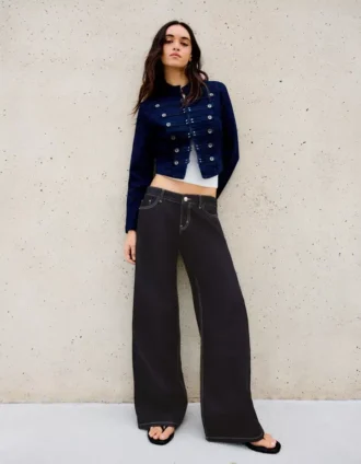 Wide-Leg Low-Rise Jeans – Pants