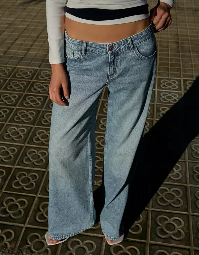 Wide-Leg Low-Rise Jeans – Pants Wide-Leg Low-Rise Jeans – Pants
